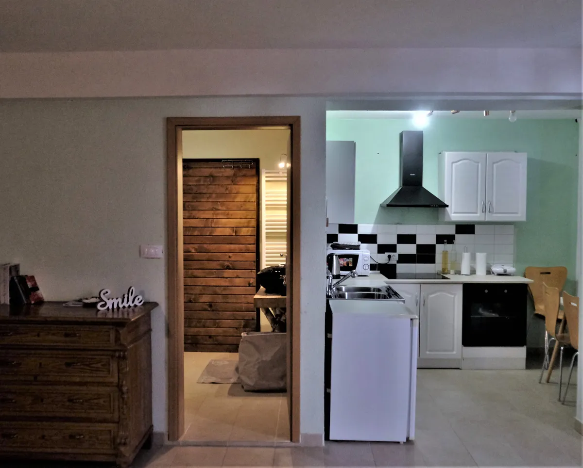 RELAX - BOUTIQUE SOČA - kitchen in Tolmin